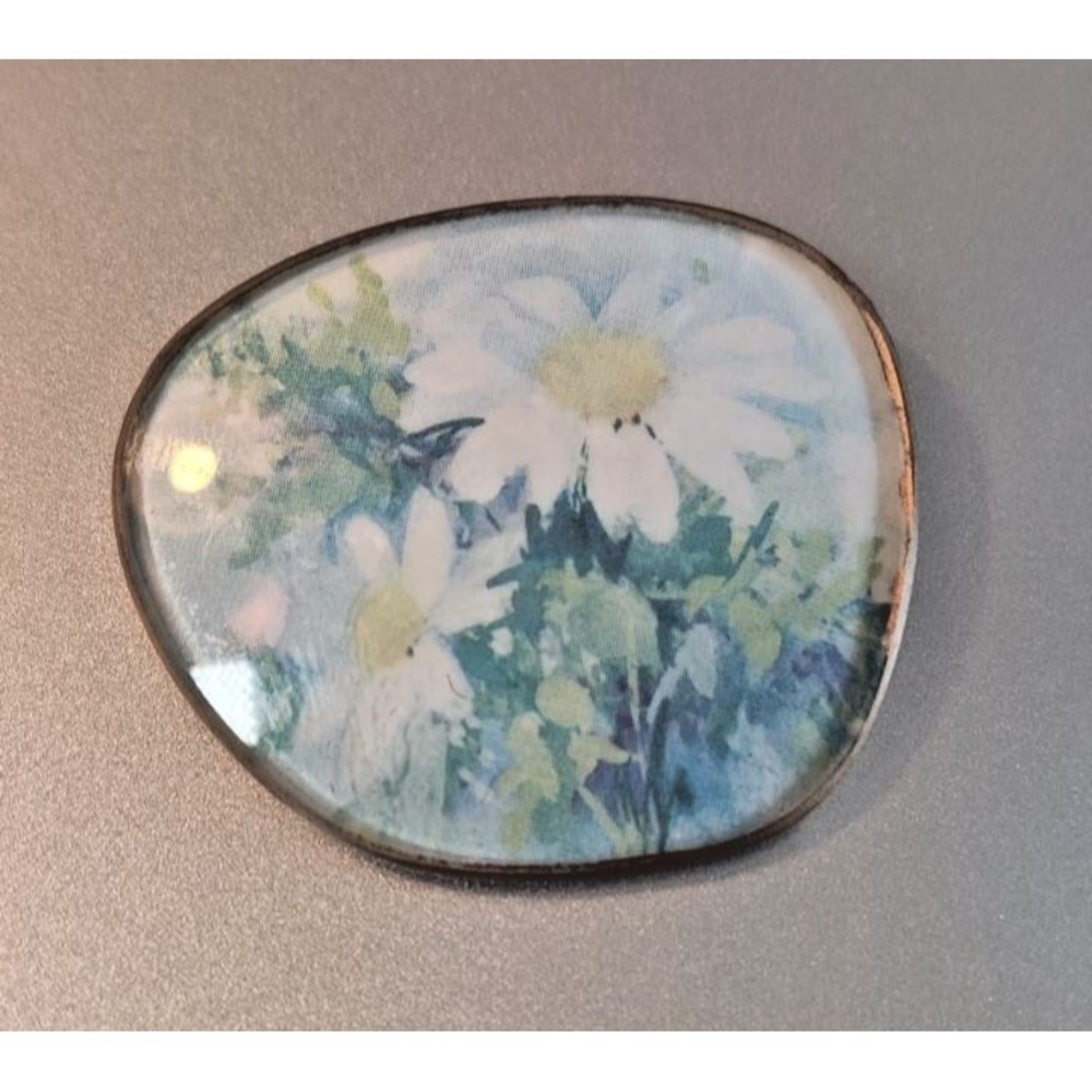 Vintage Eyeglass Lens Scarf Pin White Flower-Brooch